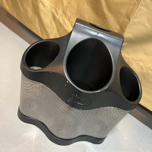 Hair tool organizer. Reduced to sell! - Picture 1 of 4